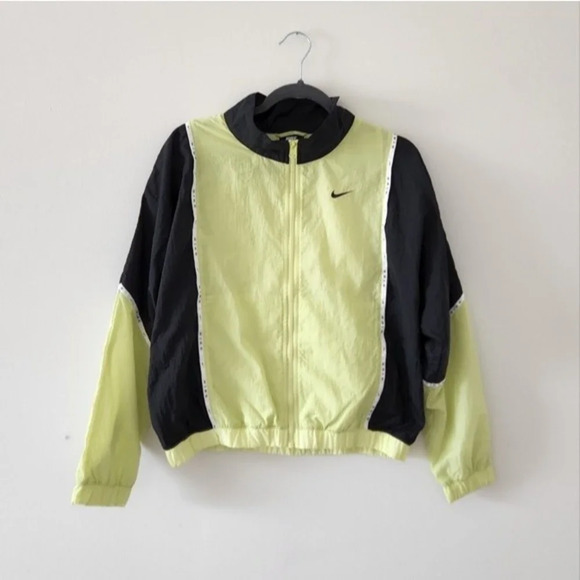 Nike Jacket Sportswear Windbreaker Full Zip Jacket Limelight Green Black XS - Picture 7 of 10